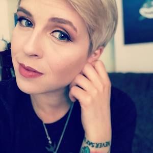 Meet your Posher, Taylor